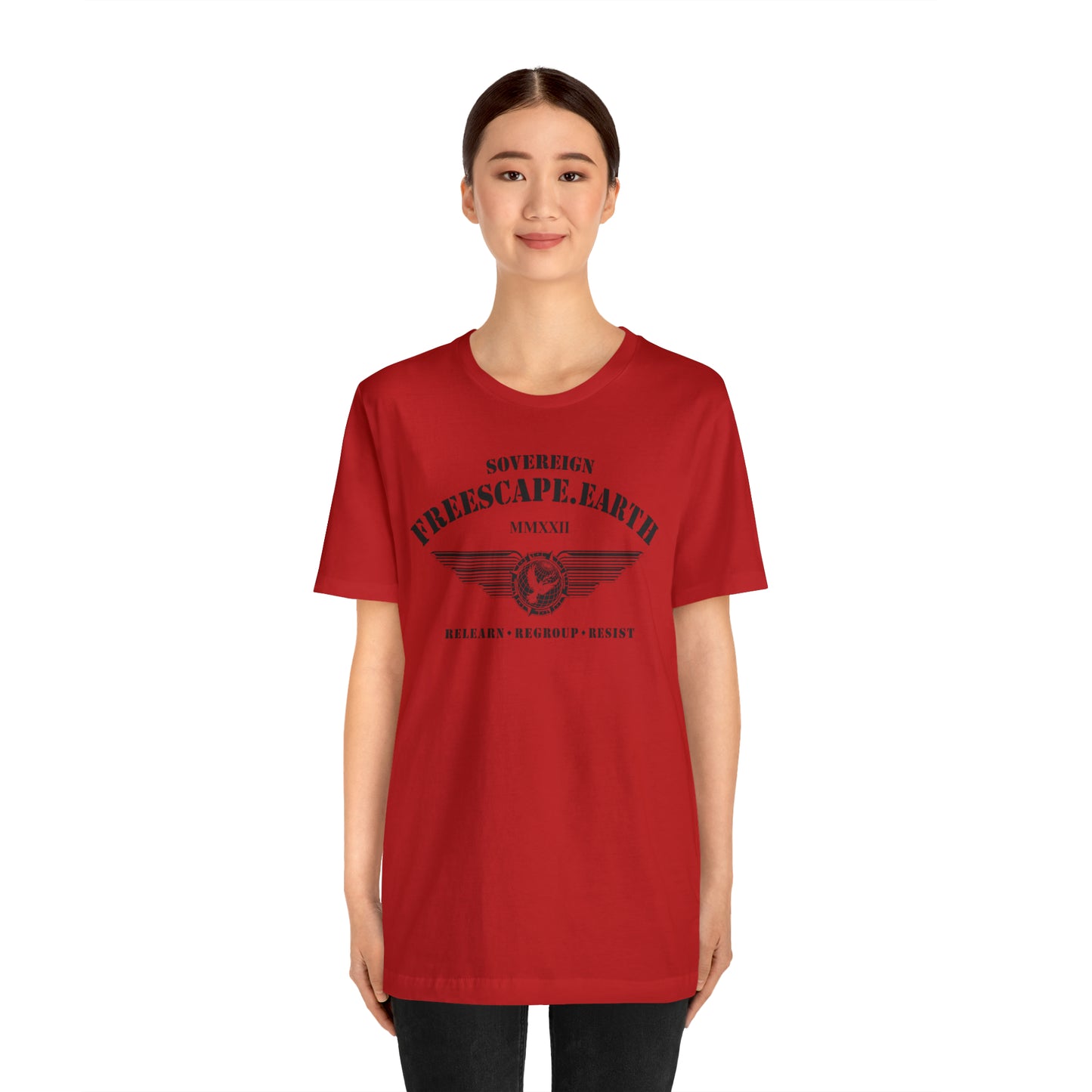 T-Shirt: Sovereign Collegiate (black ink, center)